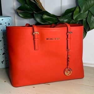 Michael KORS Saffiano orange leather tote w/padded center pocket for computer